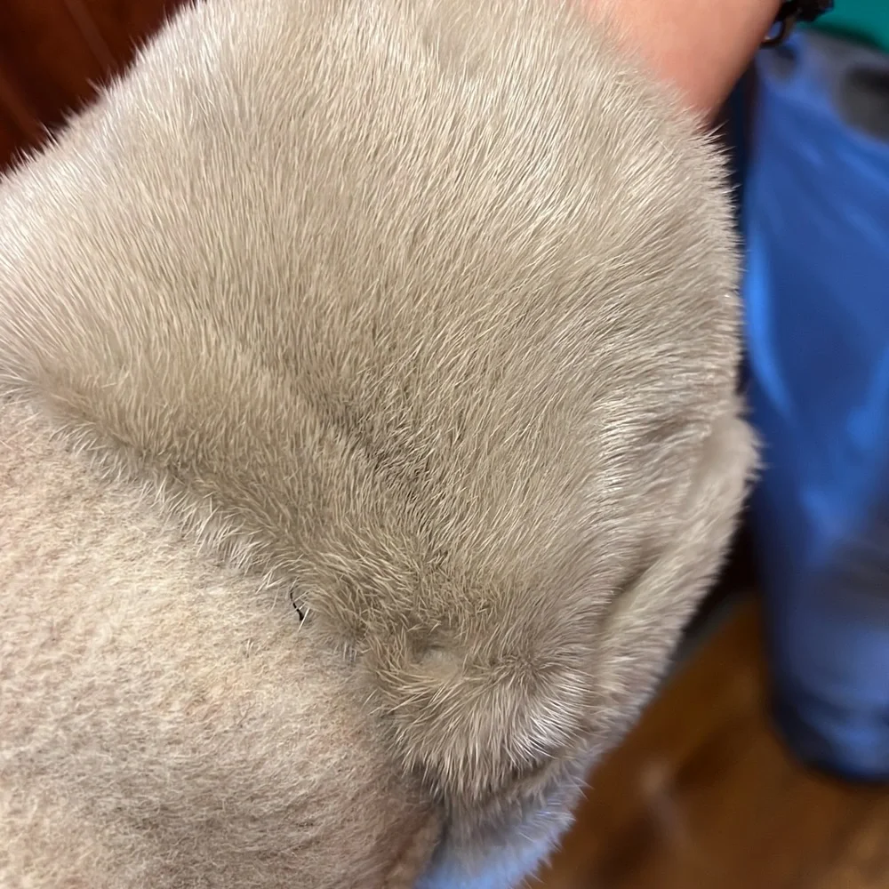 NWT nice and cozy coat with detached padding and adjustable belt - Picture 4 of 10